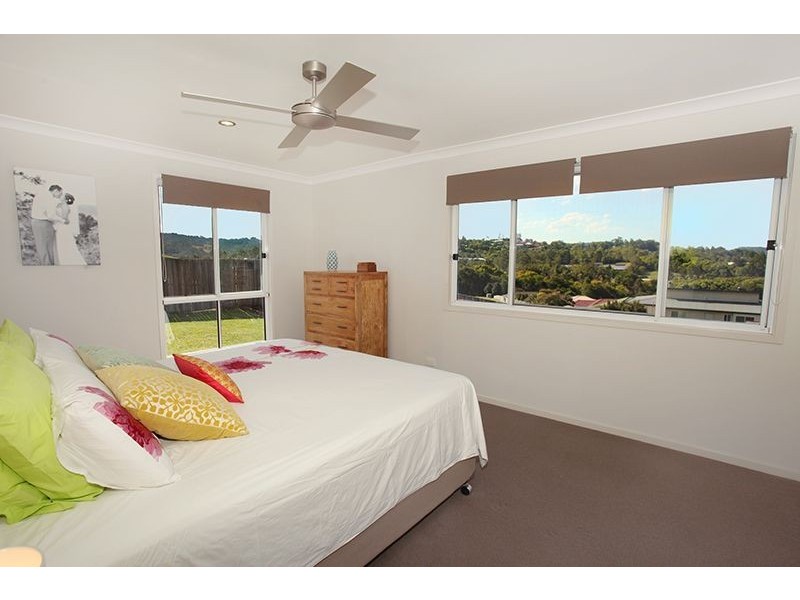 18 Potoroo Place, Burnside QLD 4560