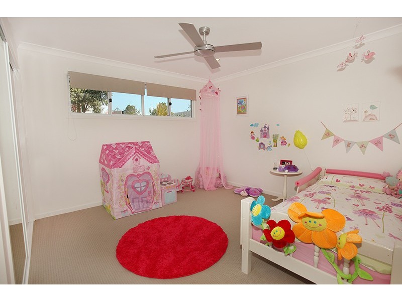 18 Potoroo Place, Burnside QLD 4560