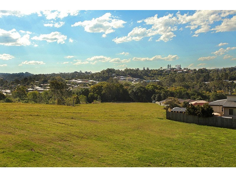 18 Potoroo Place, Burnside QLD 4560