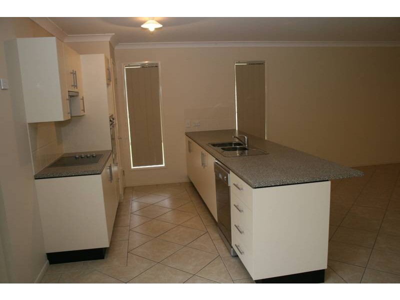 150 Holloway Road, Chambers Flat QLD 4133