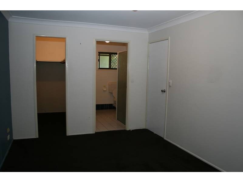 24 Lollard Street, Hillcrest QLD 4118