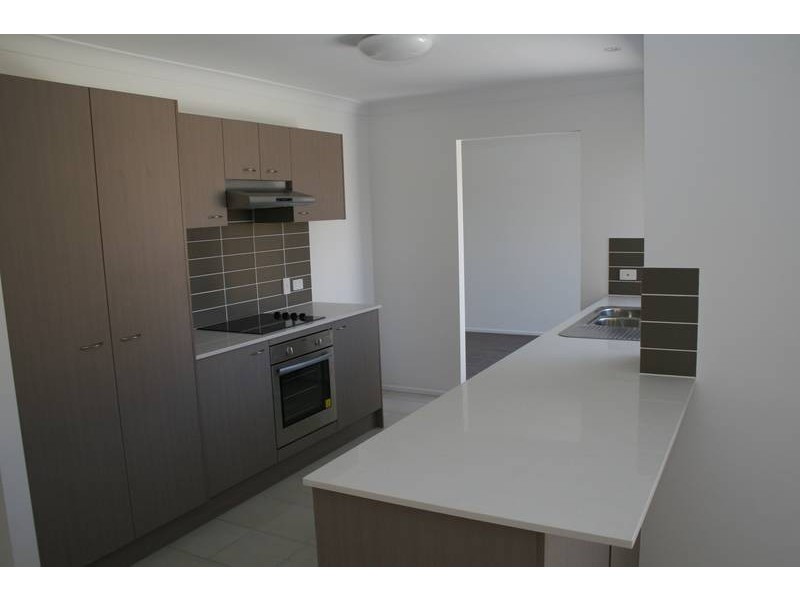 7 Cedarwood Street, Berrinba QLD 4117
