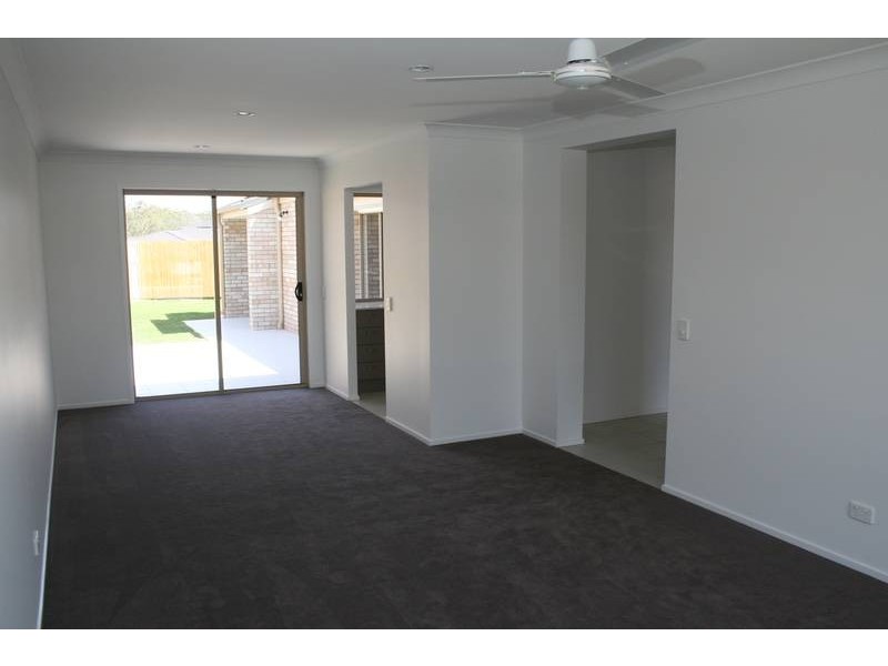7 Cedarwood Street, Berrinba QLD 4117