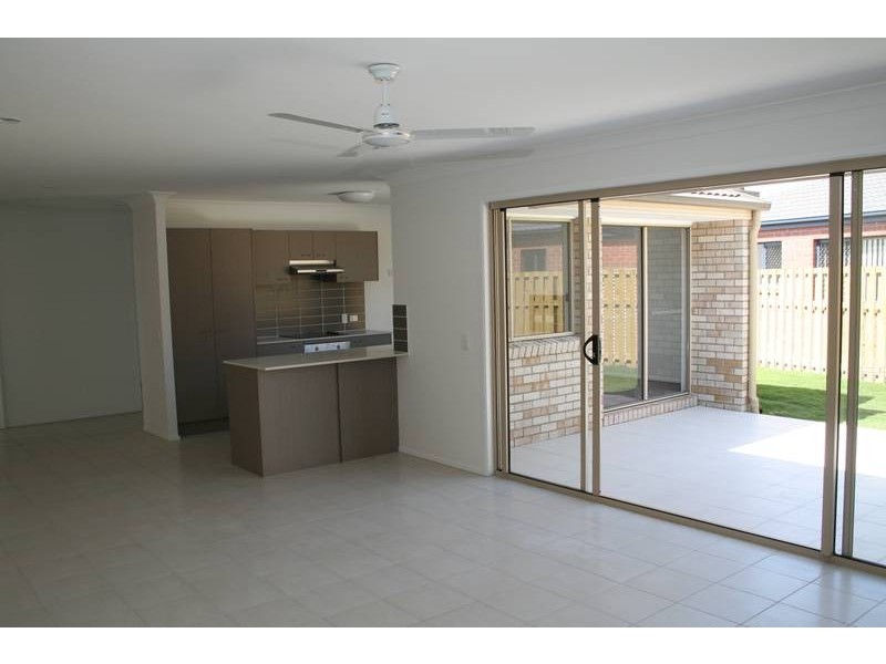 7 Cedarwood Street, Berrinba QLD 4117