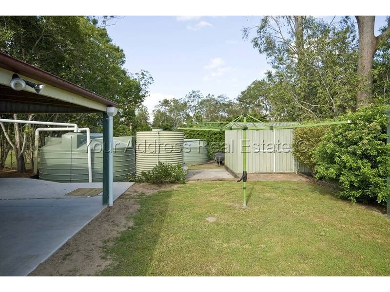 6 Mackunda Court, Park Ridge South QLD 4125