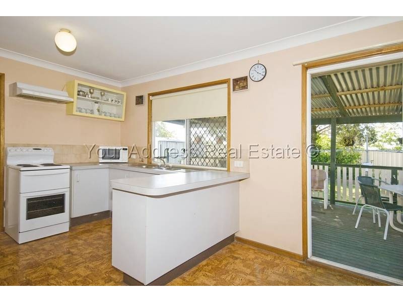 18 Stewart Street, Marsden QLD 4132