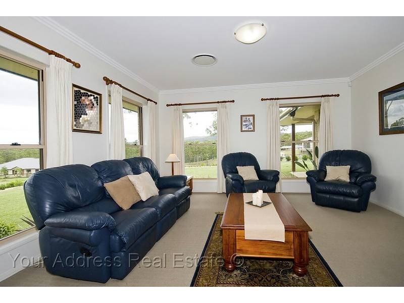 2-4 Bowerbird Cl, Greenbank QLD 4124