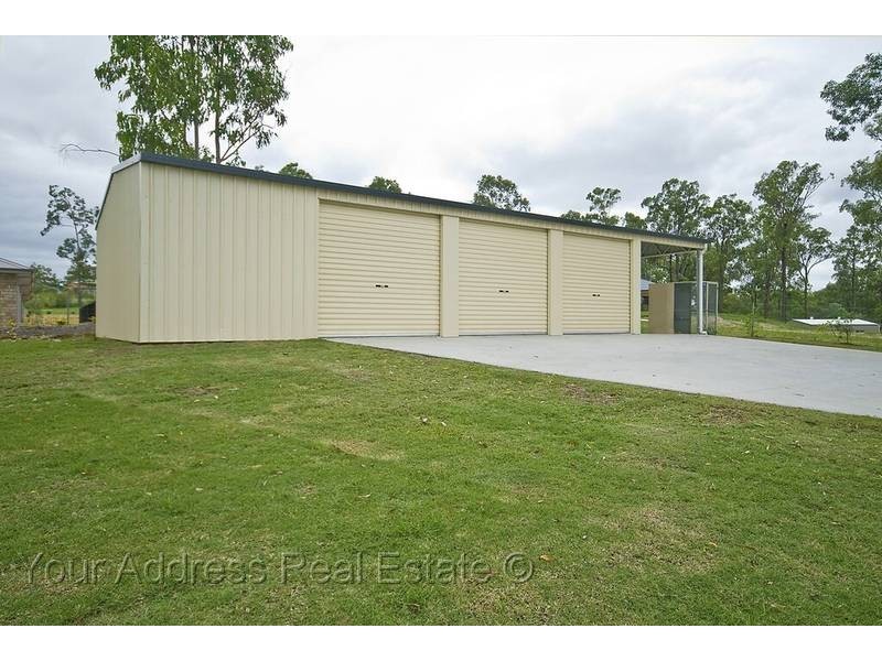 2-4 Bowerbird Cl, Greenbank QLD 4124