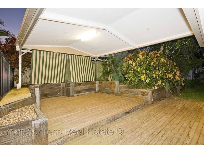 14 Forestgum Grove, Regents Park QLD 4118