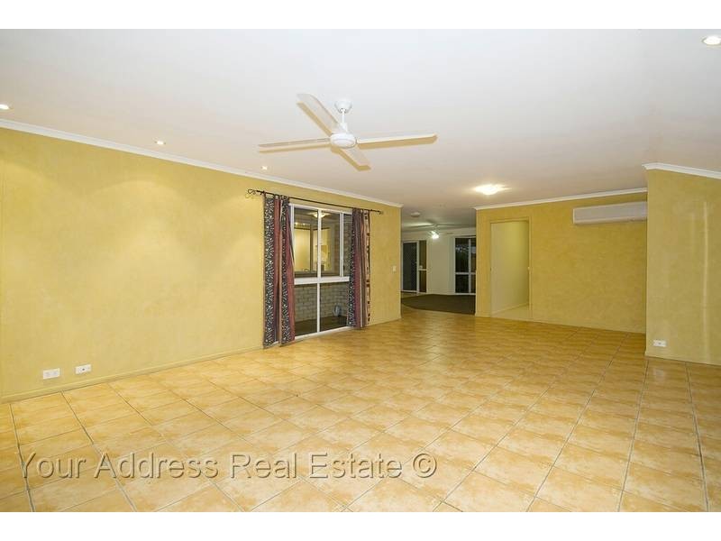 14 Forestgum Grove, Regents Park QLD 4118