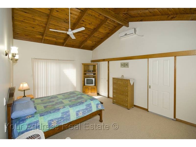 7-9 Resi Drive, Regents Park QLD 4118