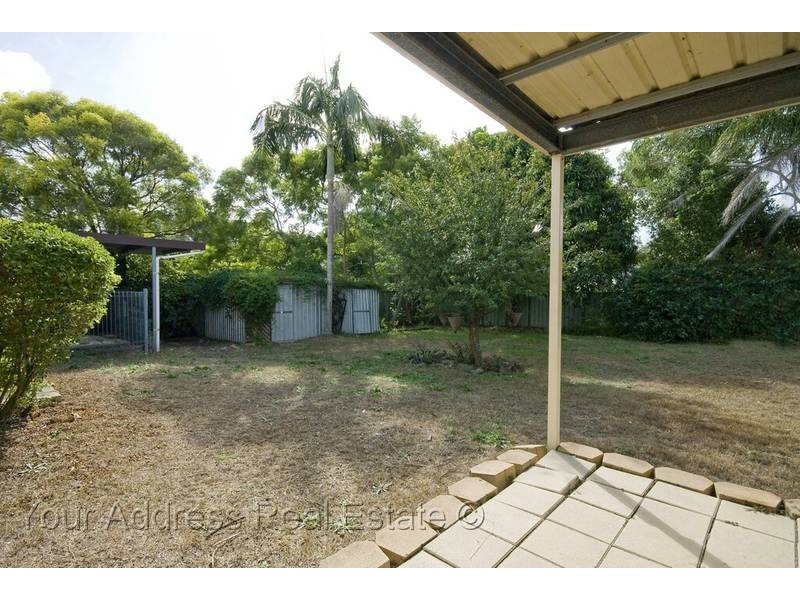 8 Coachwood Street, Crestmead QLD 4132