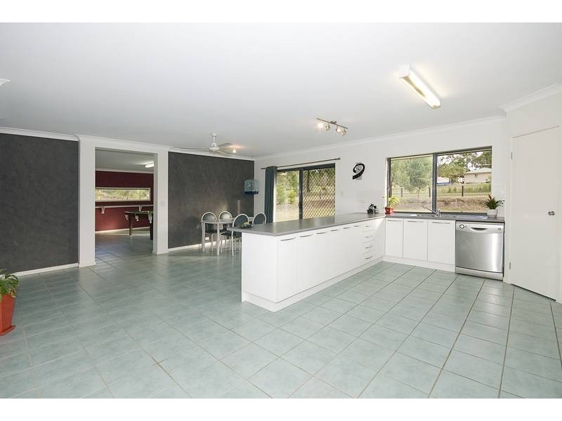 202 Bushman Drive, Jimboomba QLD 4280