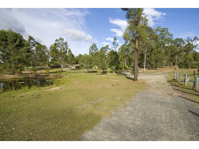 202 Bushman Drive, Jimboomba QLD 4280