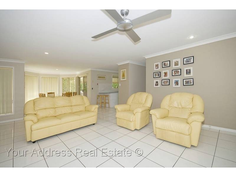 57 Teresa Drive, Munruben QLD 4125