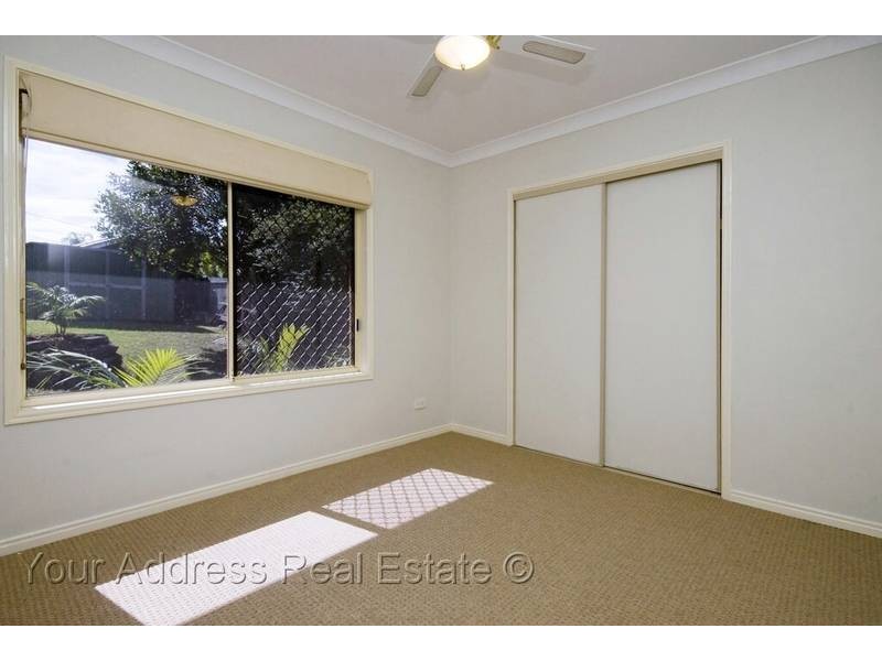 48 Gordonia Drive, Regents Park QLD 4118