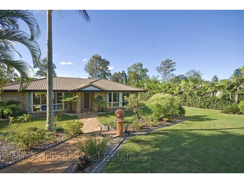 15-17 Dalkeith Court, Park Ridge South QLD 4125