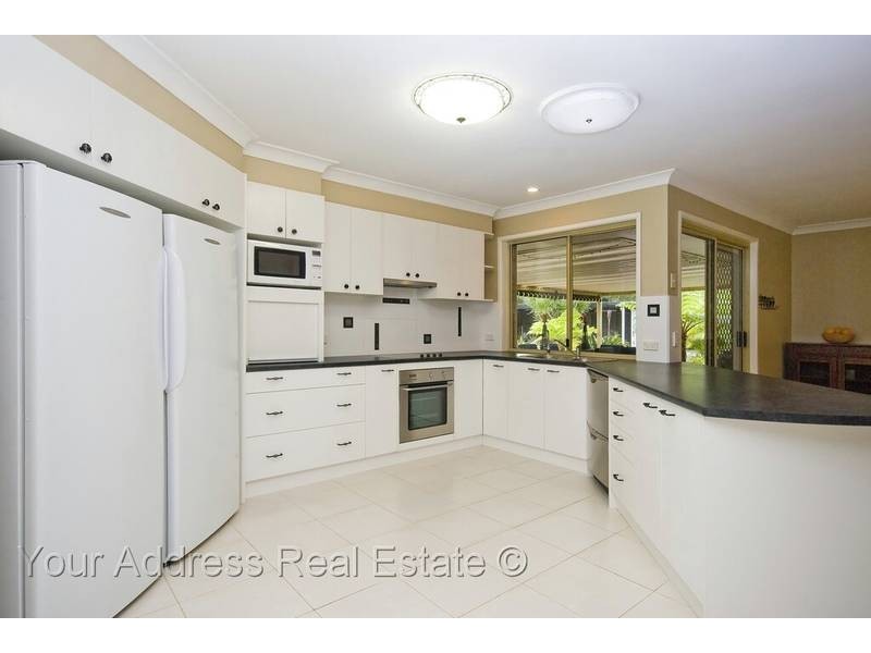 15-17 Dalkeith Court, Park Ridge South QLD 4125