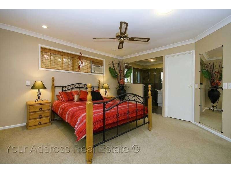 15-17 Dalkeith Court, Park Ridge South QLD 4125