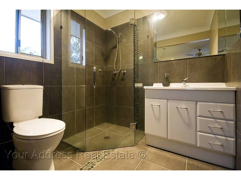 15-17 Dalkeith Court, Park Ridge South QLD 4125