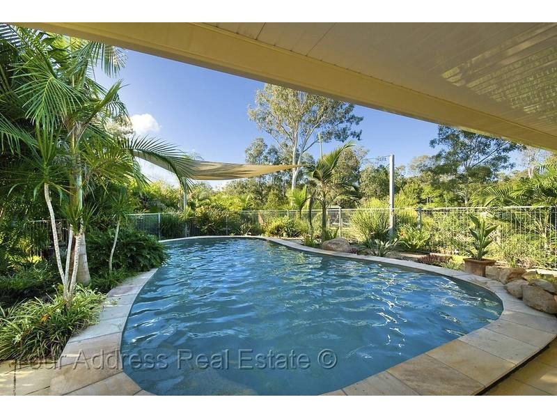 15-17 Dalkeith Court, Park Ridge South QLD 4125