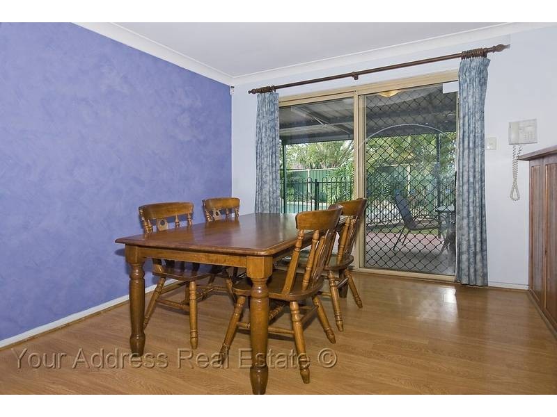 11 Love Street, Crestmead QLD 4132