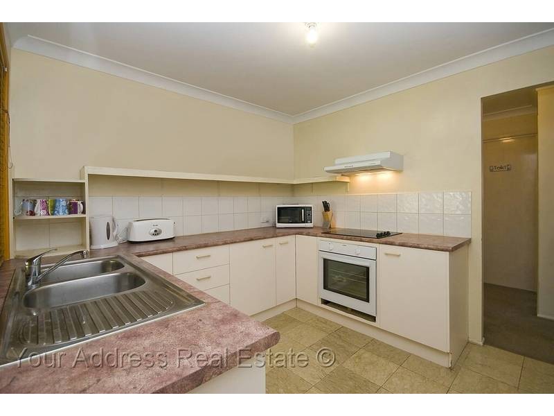 19 Burdekin Court, Hillcrest QLD 4118