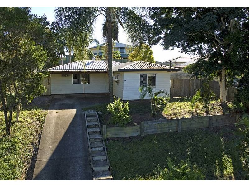 29 Strathallen Drive, Boronia Heights QLD 4124