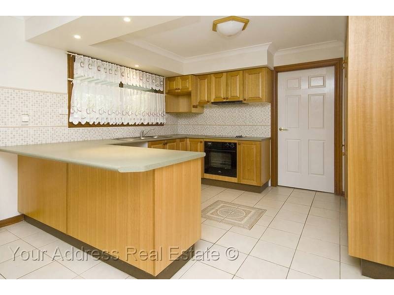 9 Hydrabad Street, Regents Park QLD 4118