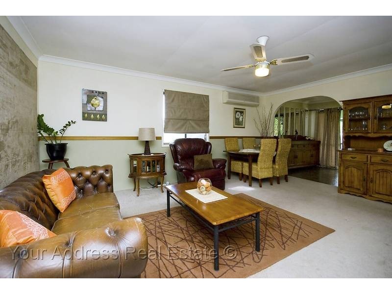 10 Selkirk Drive, Boronia Heights QLD 4124