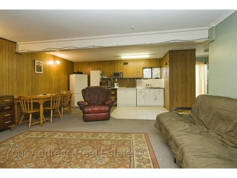 10 Selkirk Drive, Boronia Heights QLD 4124