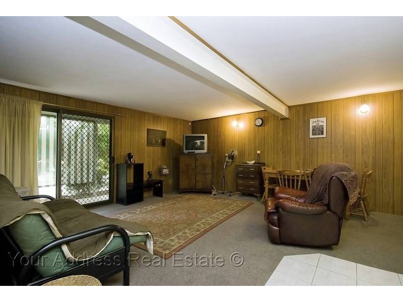 10 Selkirk Drive, Boronia Heights QLD 4124