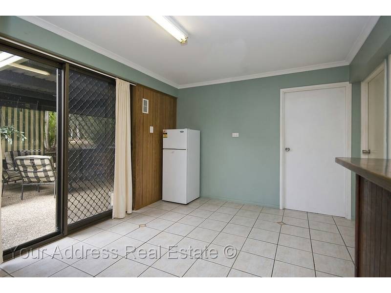 10 Selkirk Drive, Boronia Heights QLD 4124