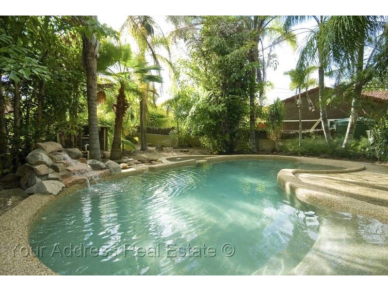 64 Parkroyal Crescent, Regents Park QLD 4118