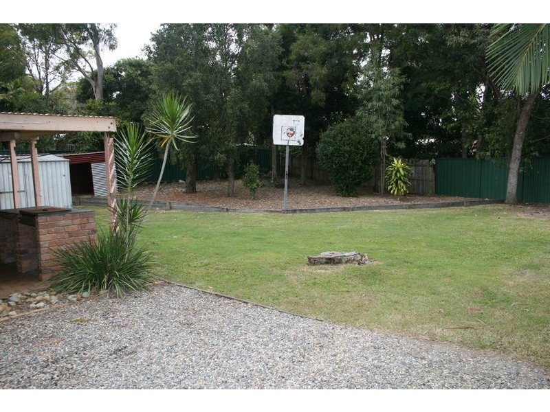 3 Emu Court, Regents Park QLD 4118