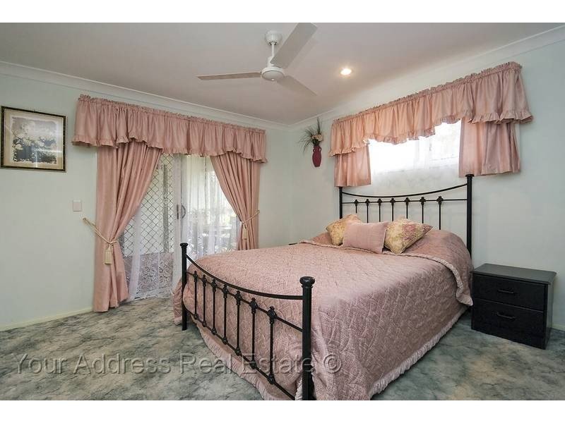 363 Billabong Drive, Park Ridge QLD 4125