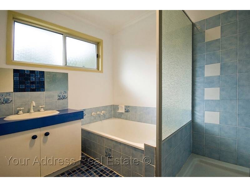 12 Royena Court, Crestmead QLD 4132