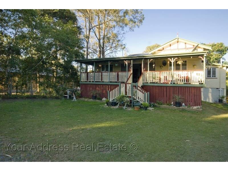 56 Smith Road, Park Ridge South QLD 4125