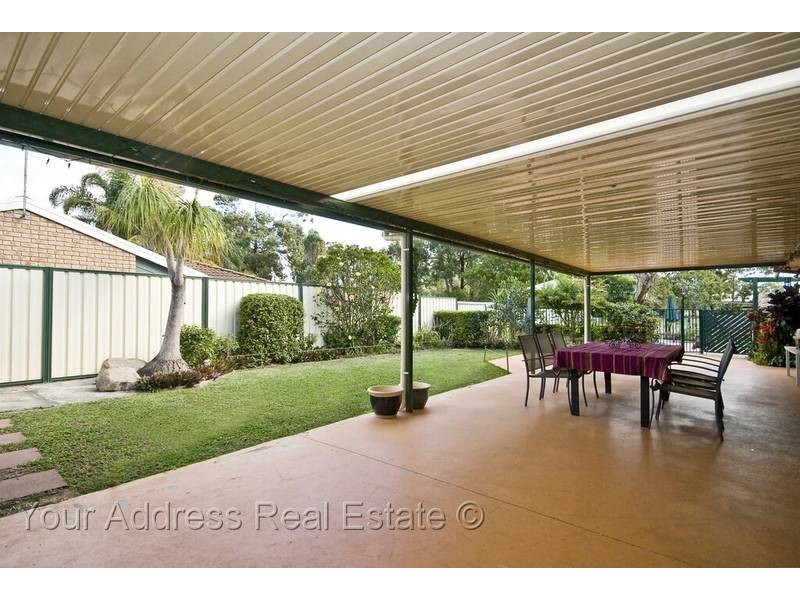 15 Matson Avenue, Regents Park QLD 4118