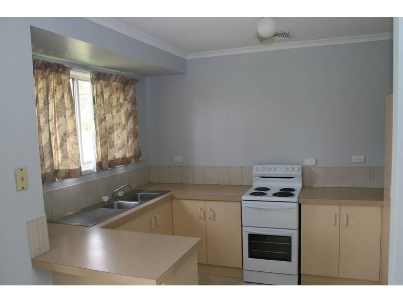 21 Serissa Street, Crestmead QLD 4132