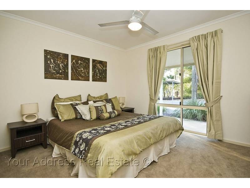 48 Jabiru Avenue, Greenbank QLD 4124