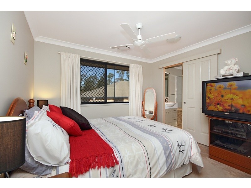 49 Bowerbird Close, Greenbank QLD 4124