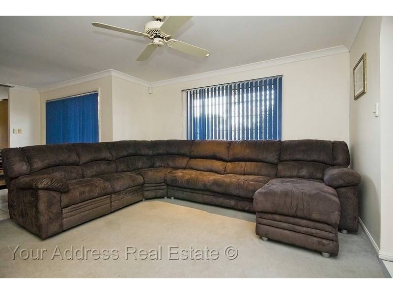 5 Greygum Court, Regents Park QLD 4118