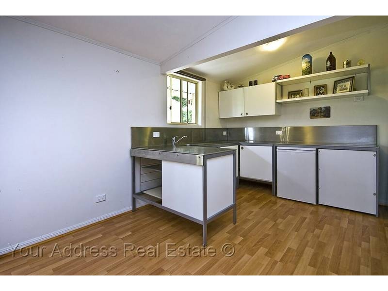 21 Penfold Street, Hillcrest QLD 4118