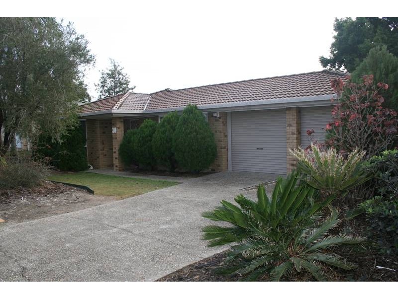 30 Indica Crescent, Regents Park QLD 4118
