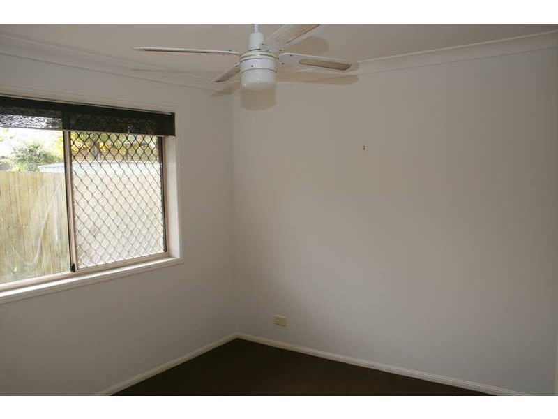 30 Indica Crescent, Regents Park QLD 4118