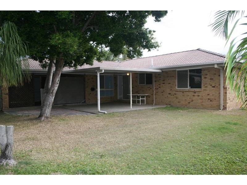 30 Indica Crescent, Regents Park QLD 4118