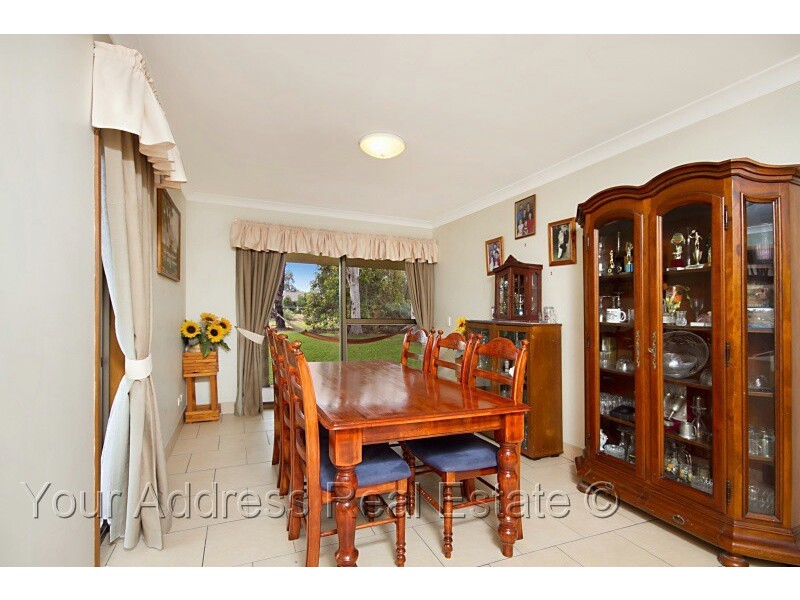 22 Raglan Road, Greenbank QLD 4124