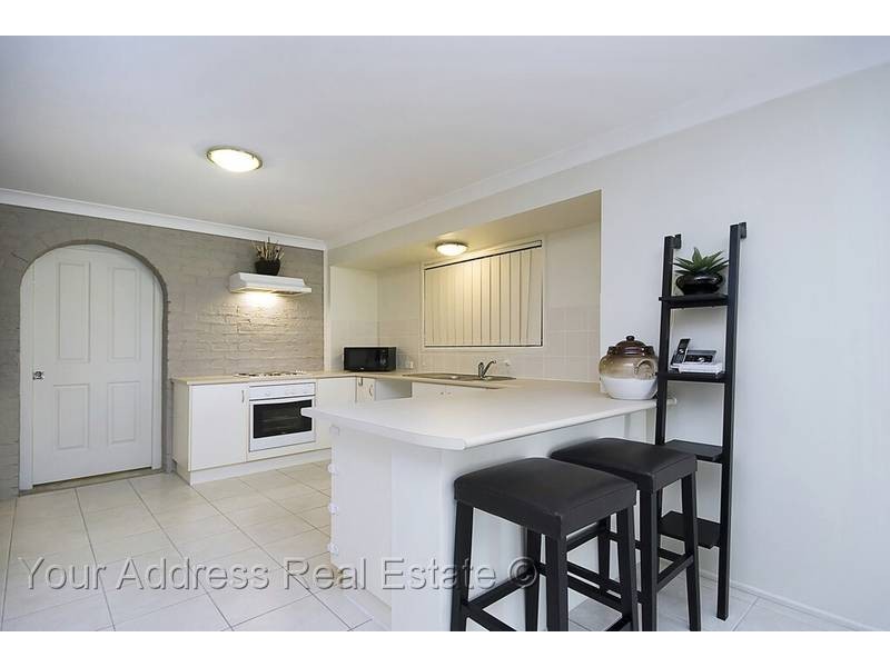 23 Bywater Street, Hillcrest QLD 4118