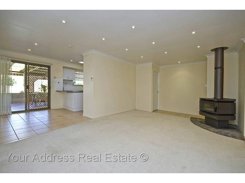 111 Estramina Road, Regents Park QLD 4118